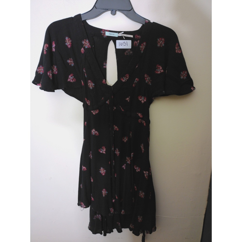 Kimchi Blue Mini Dress Women XS Black Floral V-Neck Flutter Sleeve Cutout Boho